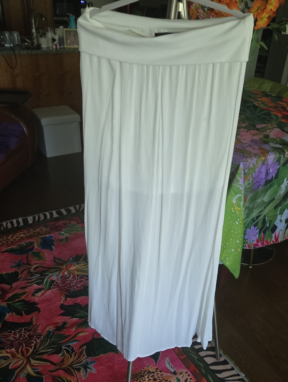 Women’s White Pleated Maxi Skirt - Mossamo